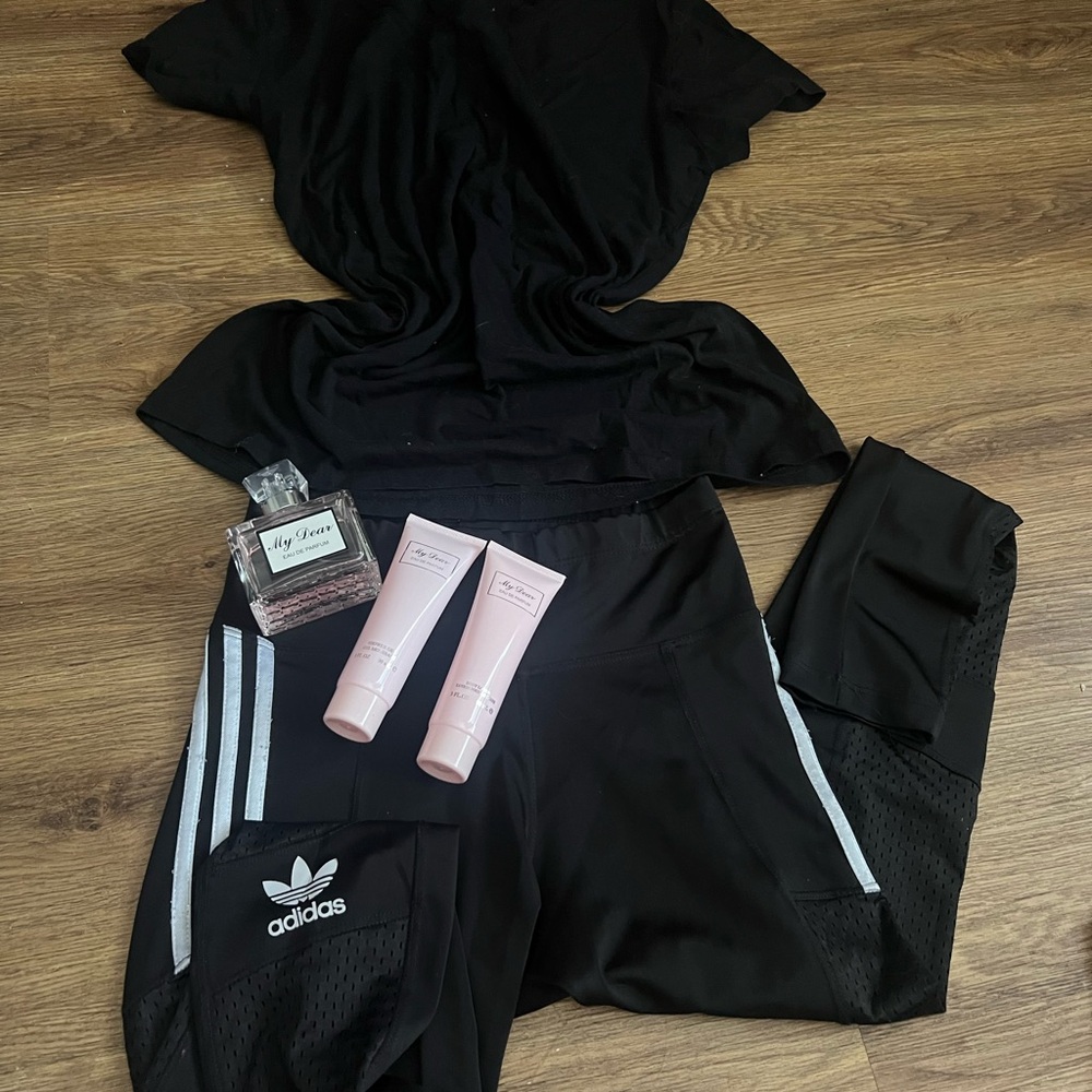 6 PIECES Adidas Black Outfit with White Stripes